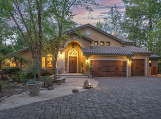 19450 Black Rd, Los Gatos, CA 95033