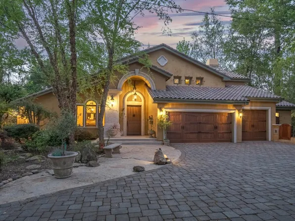 19450 Black Rd, Los Gatos, CA 95033