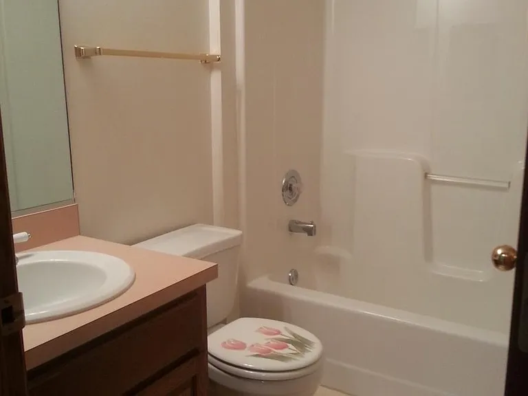 5426 Channel Dr — Photo 12