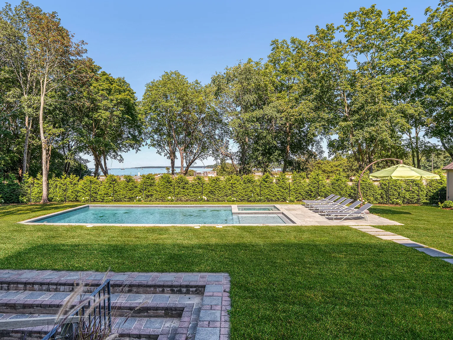 Beach House Overlooking Havens Beach — Photo 3