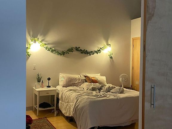 4th image of 521 7th St S #221
