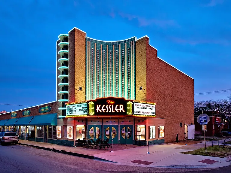 Walk to local coffee shops, unique restaurants, and all the dining, shopping, nightlife, and charm that the vibrant Bishop Arts District has to offer.