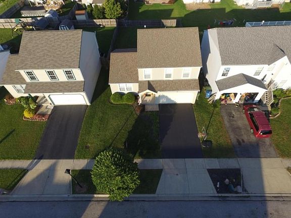 2nd image of 1724 Damos Way
