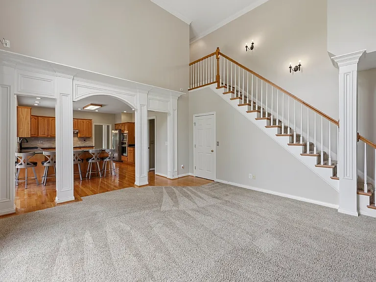 3237 Mantilla Dr — Photo 30
