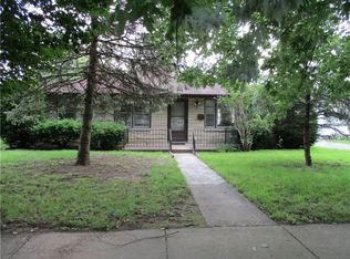 2101 Chestnut St, Columbus, IN 47201