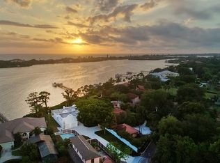 2321 Bayshore Rd, Nokomis, FL 34275