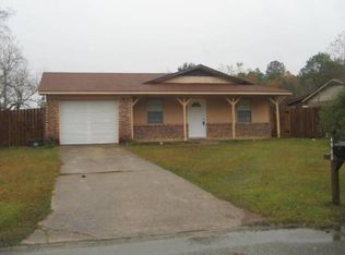 4908 Huntington Dr, Gautier, MS 39553