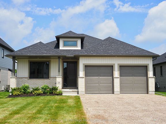 2nd image of 28 Sycamore Dr