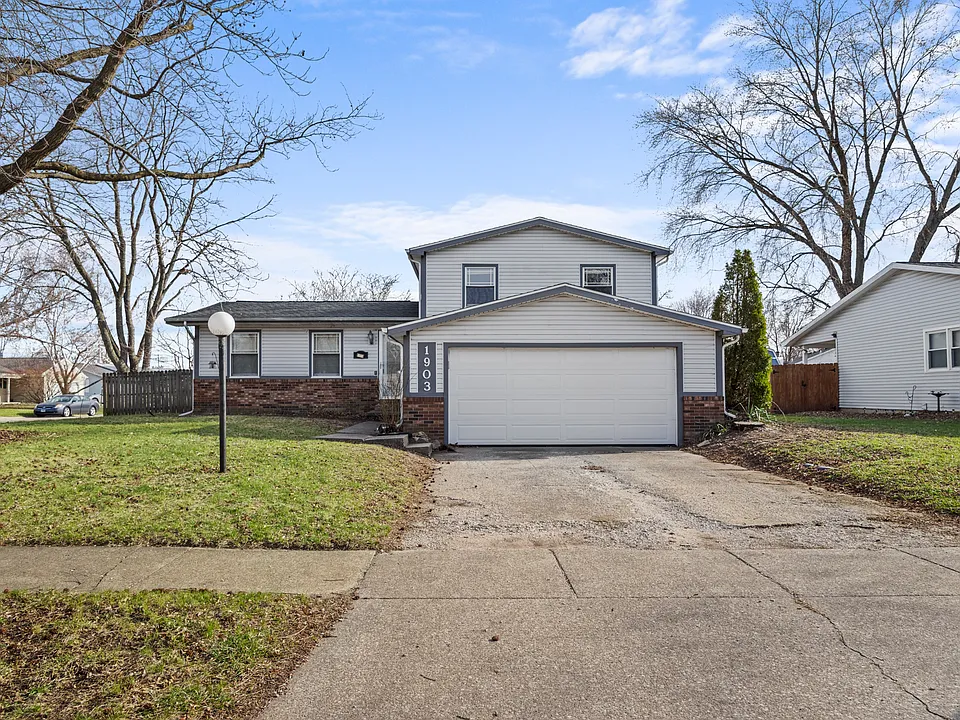 1903 Sumac Dr