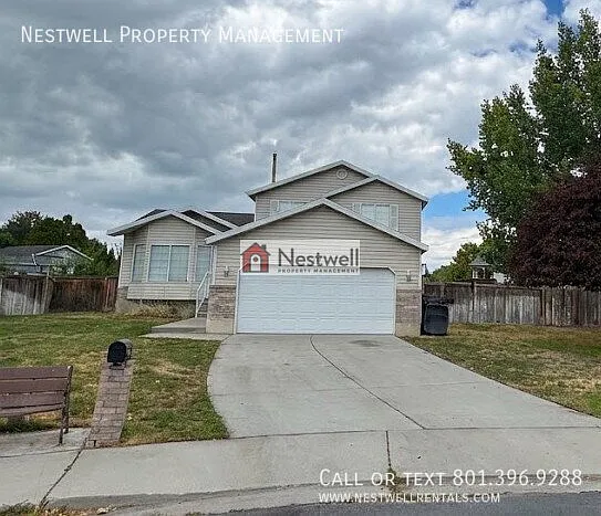Amazing 4-bed home in Provo waiting for you! — Photo 2