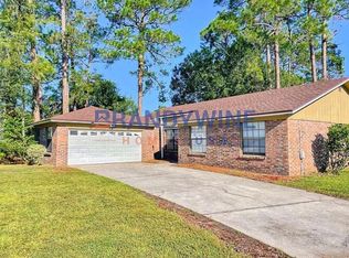 10494 Arrowhead Dr, Jacksonville, FL 32257