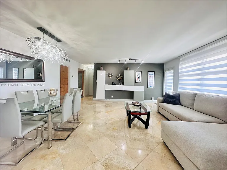 9225 Collins Ave #1111 — Photo 11