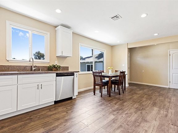 2nd image of 7358 Skyline Dr