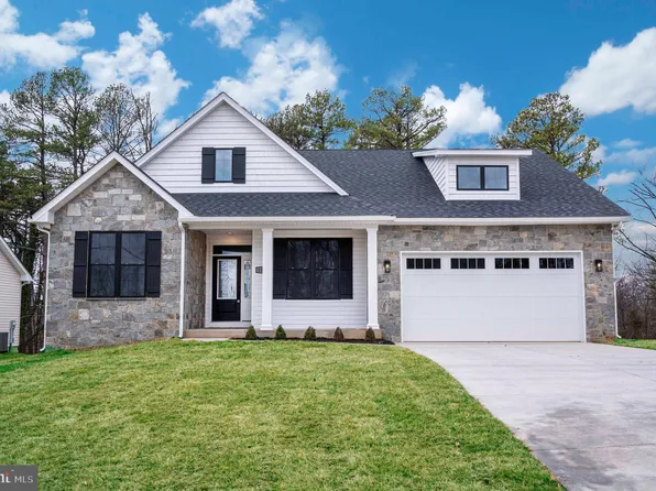 1336 Warren Ave, Front Royal, VA 22630