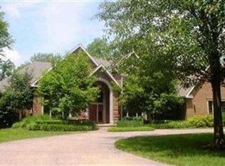 38984 Arbor Ct, Grafton, OH 44044