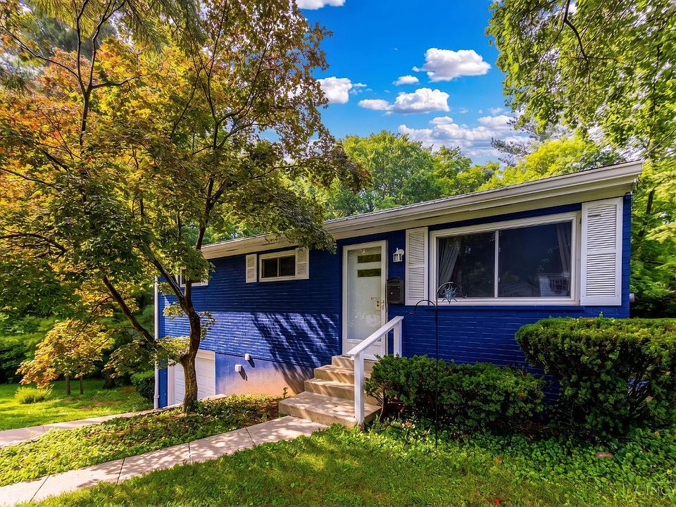 1st image of 1375 Washington Cir