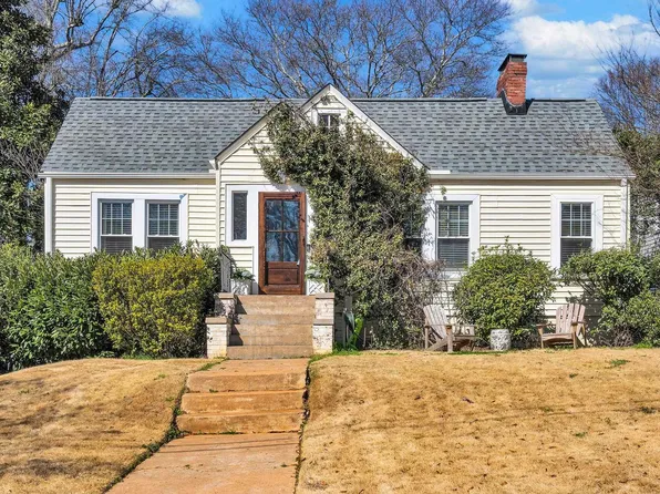 14 Phillips Ln, Greenville, SC 29605