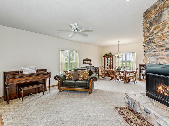 5th image of 9201 N Hedgeapple Cir