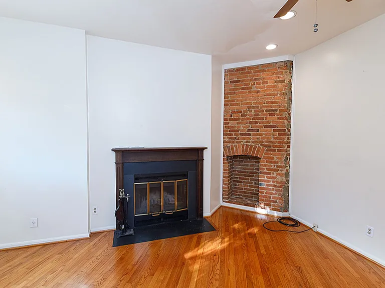1434 Potomac Ave SE #4 — Photo 5