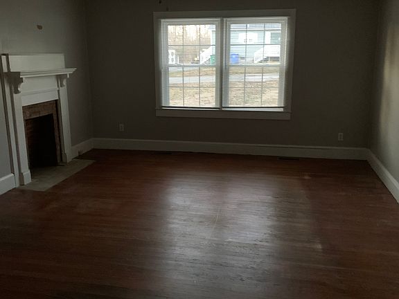 2nd image of 375 Missouri St