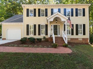 7912 Vandemere Ct, Raleigh, NC 27615