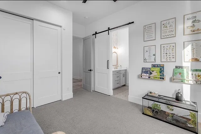 35150 N Bell Rd — Photo 22
