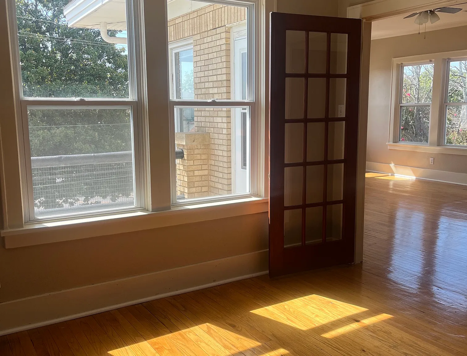 2 bed, 1400 sqft, $1,200 — Photo 4