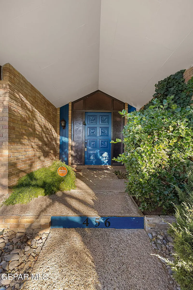 Building Photo - 456 Borealis Ln