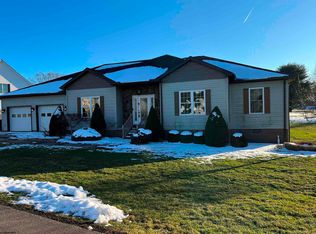 135 Springbrook Ln, Buckhannon, WV 26201