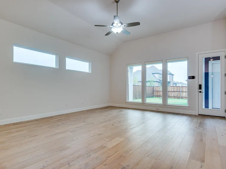 8452 Tripoli Trl — Photo 9