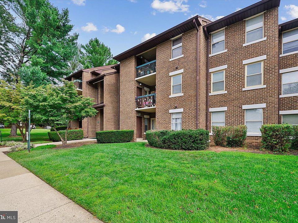 1st image of 7903 Badenloch Way APT 203