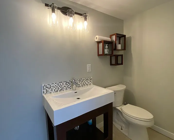203 Elmwood Ave E #MAIN — Photo 13