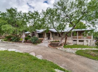 789 Terrell Rd, Terrell Hills, TX 78209