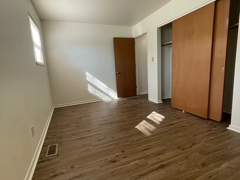 6124 Rosecrest Dr — Photo 12