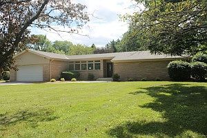 2nd image of 4507 W Hiawatha Dr