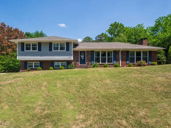 3329 Hilltop Rd SE, Bessemer, AL 35022