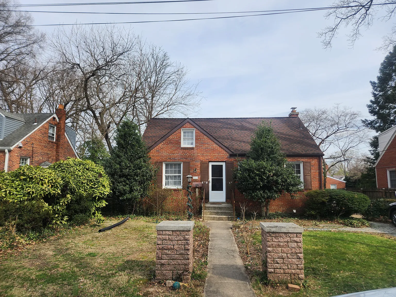 9107 48th Pl photo 1