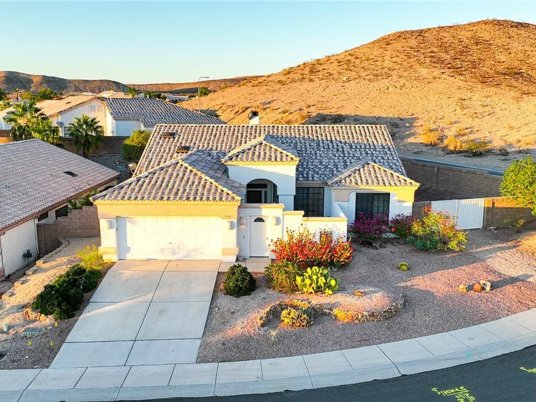 2995 Tierra Vida — Photo 3