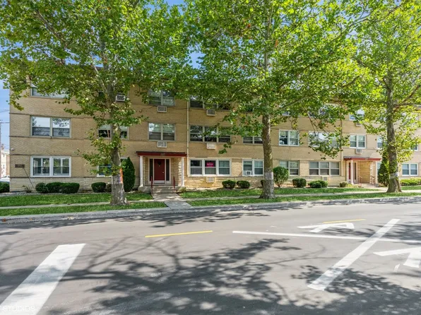6817 N Ozark Ave APT 3C, Chicago, IL 60631