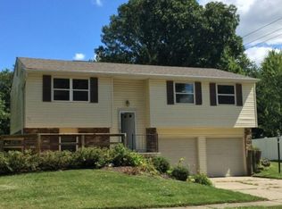 7435 Broadview Dr, Indianapolis, IN 46227