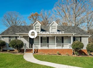 6104 Summer Side Dr, Pinson, AL 35126