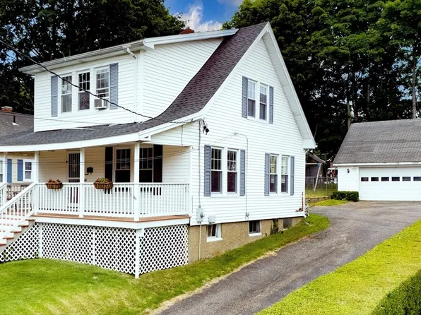 61 Lovewell St, Gardner, MA 01440
