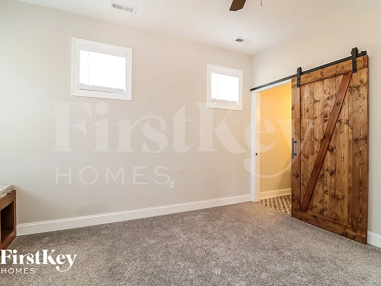 377 Ashley Woods Ct — Photo 9