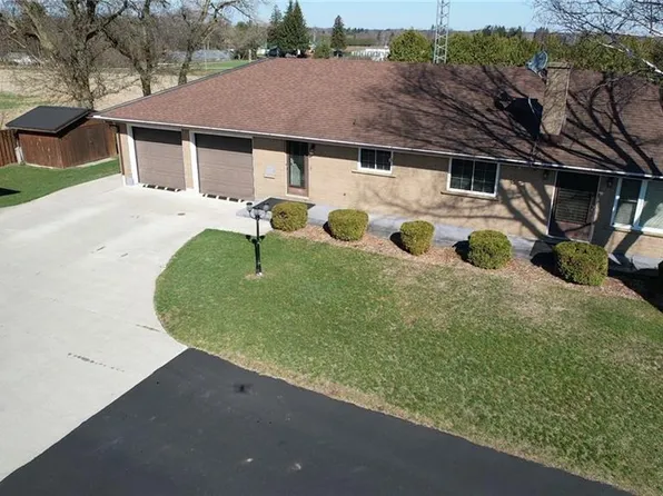 1777 Forestry Farm Rd, Norfolk County, ON N3Y 4K5