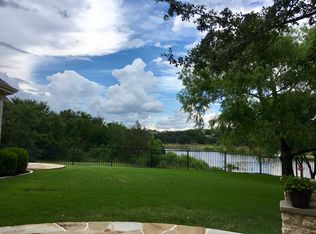 2810 Twin Coves Dr, Highland Village, TX 75077