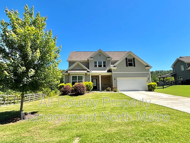 212 Creek View Pl — Photo 1