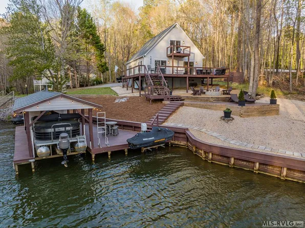 200 Ridge Oaks Dr, Littleton, NC 27850