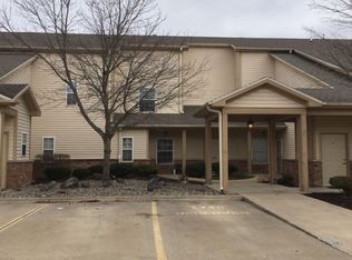 3740 Thornhill Dr, Champaign, IL 61822