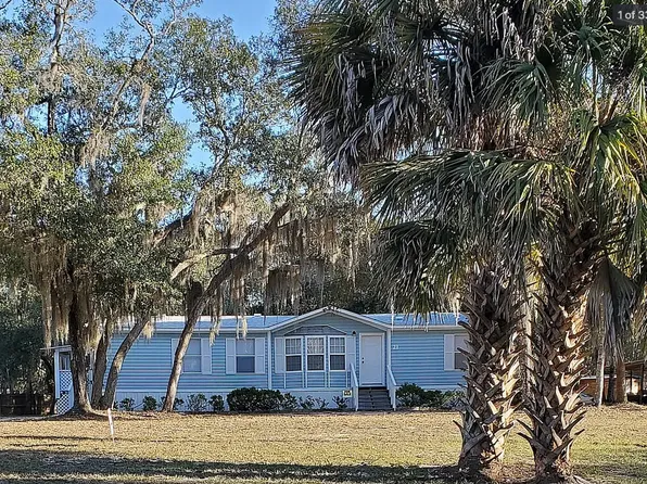 21 Autumn Ln, Panacea, FL 32346
