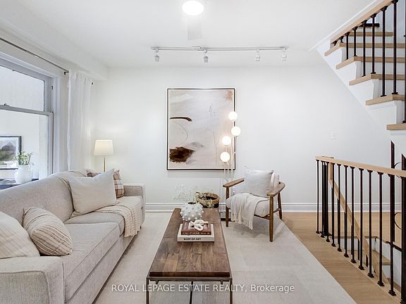 5th image of 151 Drayton Ave